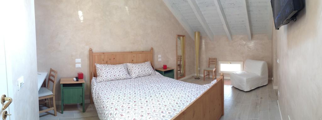 B&B La Familia Lazise Bilik gambar